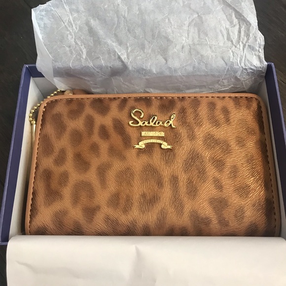 Salad Brand Wallet - Picture 1 of 7